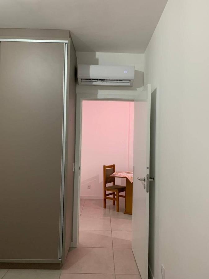 Apartamento 100M Praia Do Santinho Appartement Florianópolis Buitenkant foto